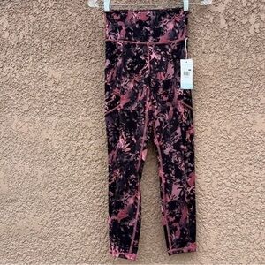 New! Balance Collection Dry-wik Woman’s yoga leggings with deeps side pockets XS